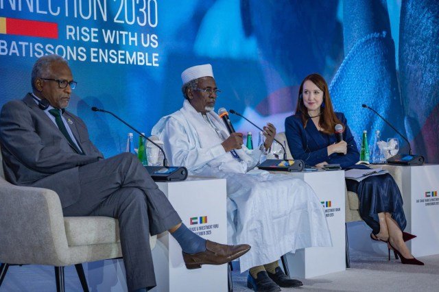 نظمت جلسة نقاش ضمن فعاليات المنتدى الوطني حول رقمنة التعليم، بمشاركة وزير التعليم العالي والبحث العلمي والابتكار الدكتور توم أرديمي، ووزير التربية الوطنية، وبحضور نخبة من الخبراء والأكاديميين